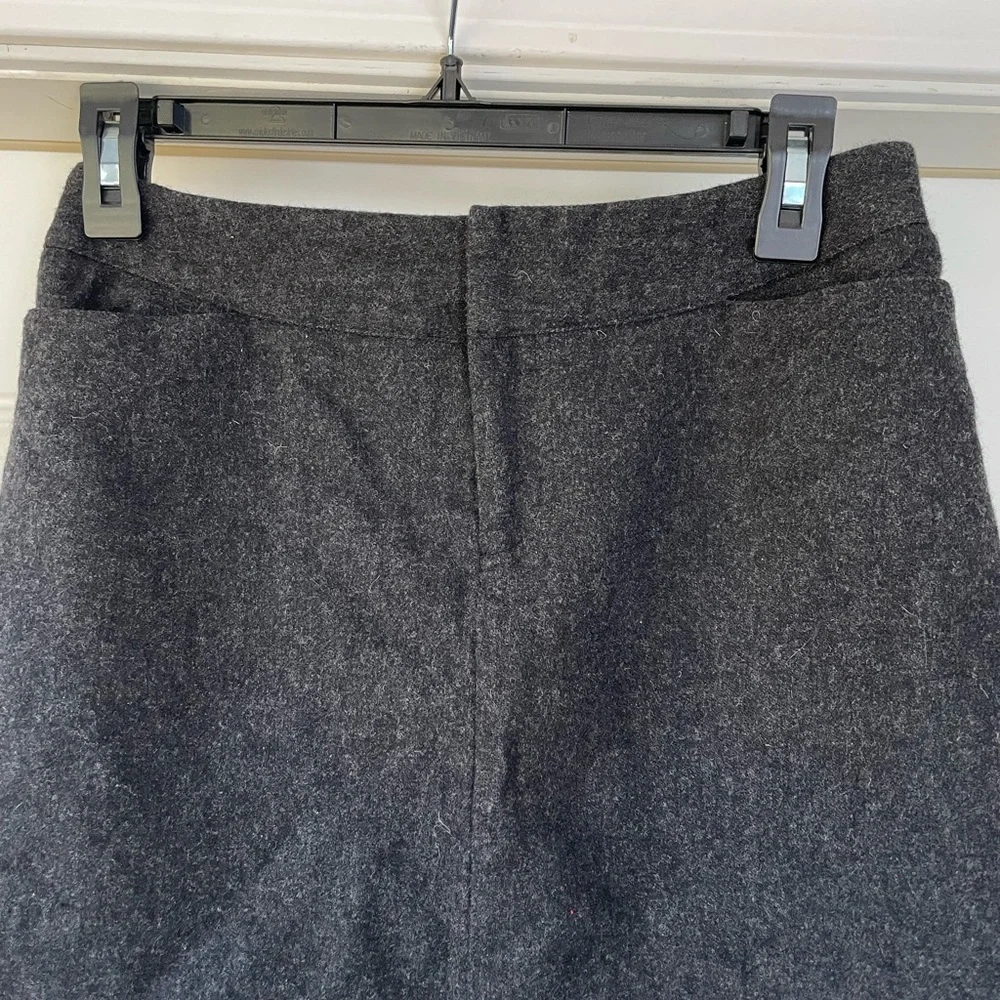 American Eagle Outfitters wool-blend dark grey skirt